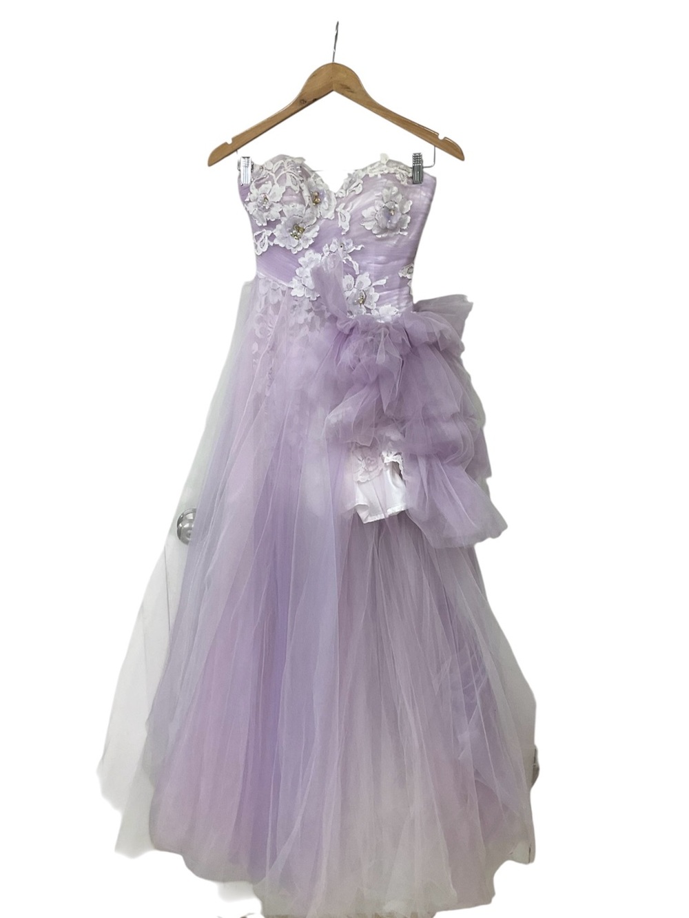 Macduggal Purple Lilac Lavender Tulle Floral Appliqué Gown Dress Prom 0